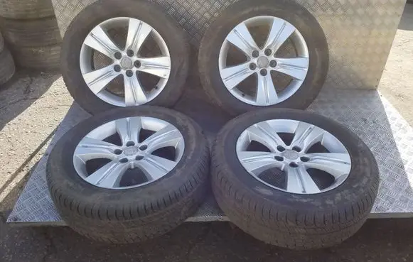 KIA Sportage R17 alloy rim 529103U200
