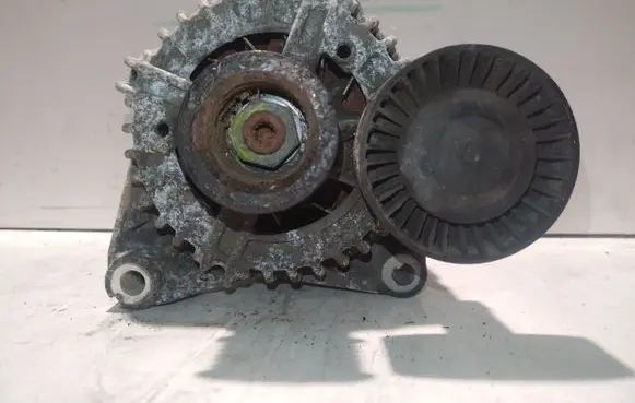 BMW X3 E83 Generator/alternator 0124525026 751972103