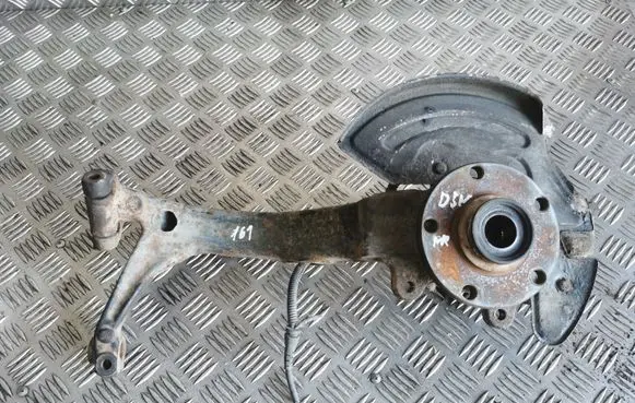Volkswagen PASSAT B5 Front wheel hub spindle knuckle 8D0407258