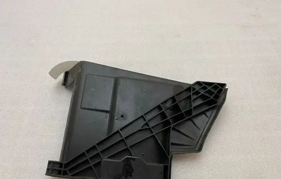 BMW X1 F48 F49 Battery tray 7419826