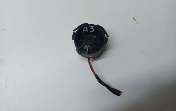 Audi A3 S3 8P Front door high frequency speaker 8P0035399