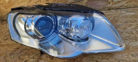 Volkswagen PASSAT B6 Headlight/headlamp LPR058