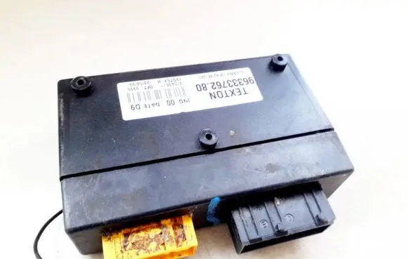 Peugeot 806 Alarm control unit/module 9633376280 96333762.80
