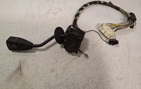 BMW 5 E34 Indicator stalk 28288781 1378139