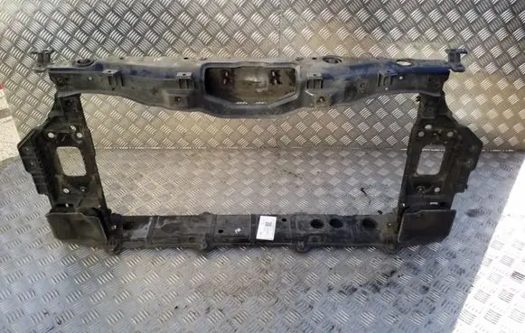 Hyundai i40 Radiator support slam panel