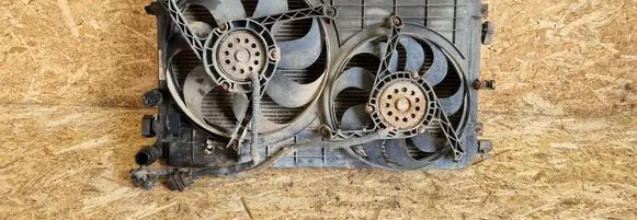 Skoda Fabia Mk1 (6Y) Radiator set 6Q0121253R 6Q0820411K