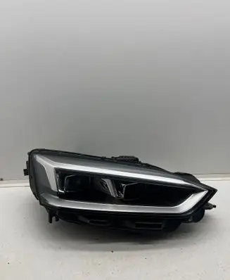 Audi A5 Headlight/headlamp 8W6941034E 030110063203 MDE14227R