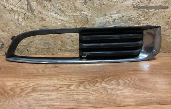 Opel Insignia A Front fog light trim/grill 13238371 551004542