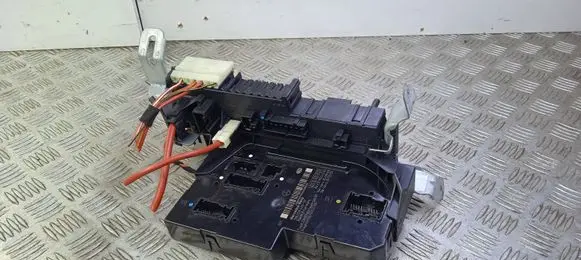 Mercedes-Benz CLS C218 AMG Fuse module A2129005001