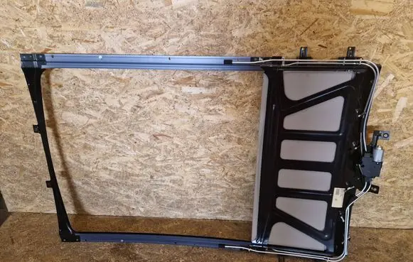 Nissan Qashqai Sunroof frame 91686JD01A A147983