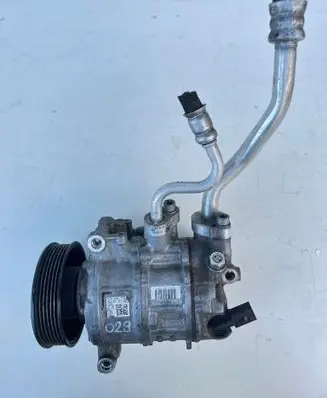 Volkswagen Golf VII Air conditioning (A/C) compressor (pump) 5Q0820803
