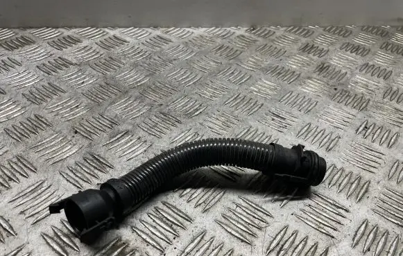 BMW 7 F01 F02 F03 F04 Breather hose/pipe 7803842