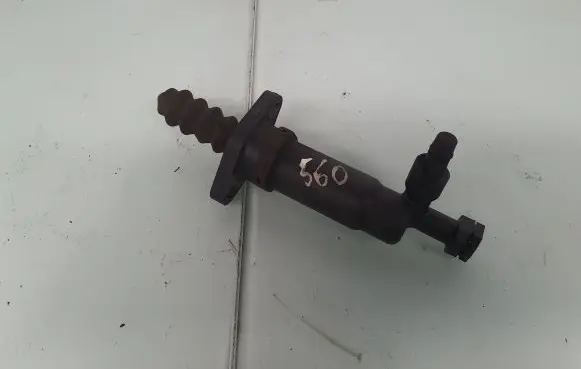 Mini One - Cooper Coupe R56 Clutch master cylinder 6777474 21526777474