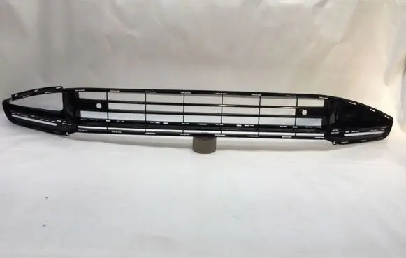 Volvo XC90 Front bumper lower grill 32345726