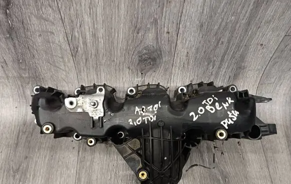 Audi A3 S3 A3 Sportback 8P Intake manifold 1030965S03