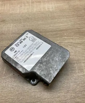 Volkswagen PASSAT B5.5 Airbag control unit/module 1C0909605B 5WK43124