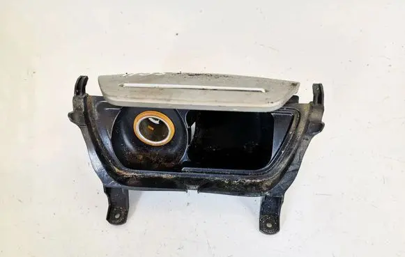 Citroen C5 Car ashtray 81230142 8-123-0142