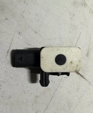 Volkswagen Polo V 6R Airbag deployment crash/impact sensor 2H0959351 10208400