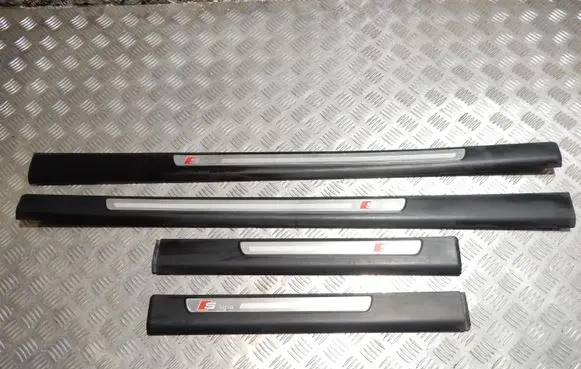 Audi A6 S6 C6 4F Front sill trim cover 4F0853376 4F0853375C 57243