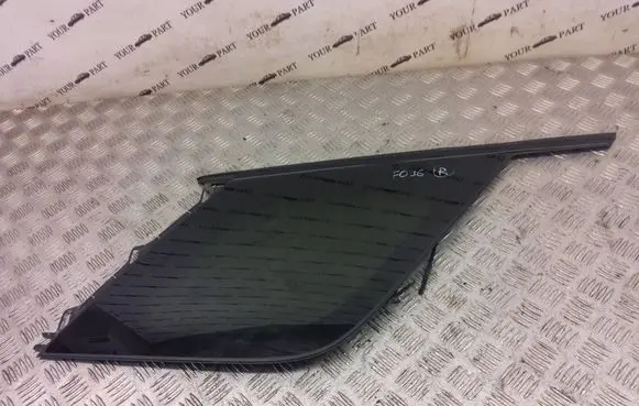 Land Rover Discovery 5 Rear side window 43R000073