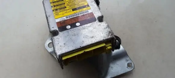 Lexus RX 300 Airbag control unit/module 891700w040 19880046td
