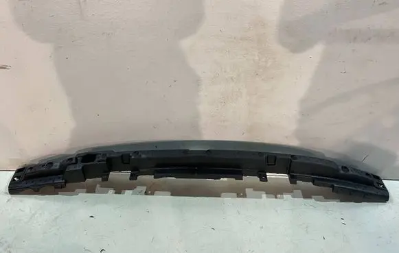 Front bumper foam support bar