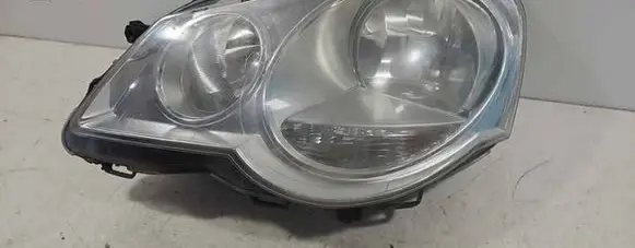 Volkswagen Polo IV 9N3 Headlight/headlamp