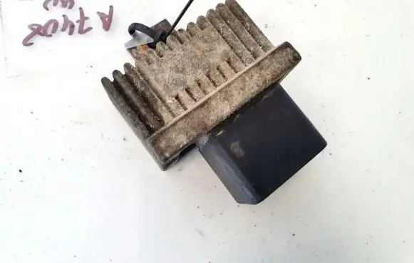 Renault Scenic II - Grand scenic II Glow plug pre-heat relay