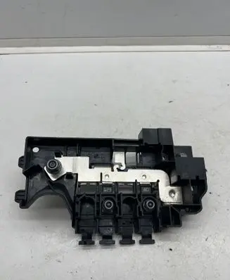 Mercedes-Benz EQA Fuse module A1775404307 Q04ZGS007