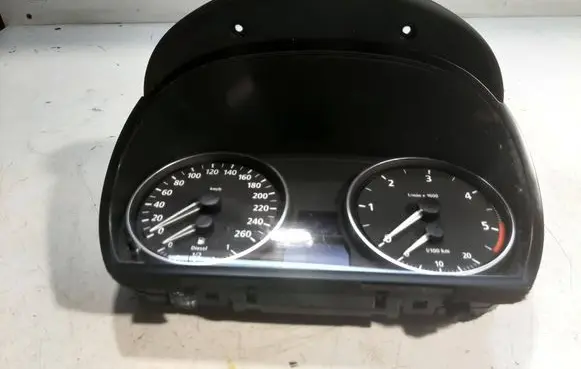 BMW 3 E90 E91 Speedometer (instrument cluster) 9110215 751000729 14369510