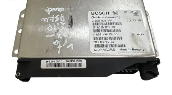 Mercedes-Benz Vito Viano W638 Gearbox control unit/module 0260002699 A6384462410