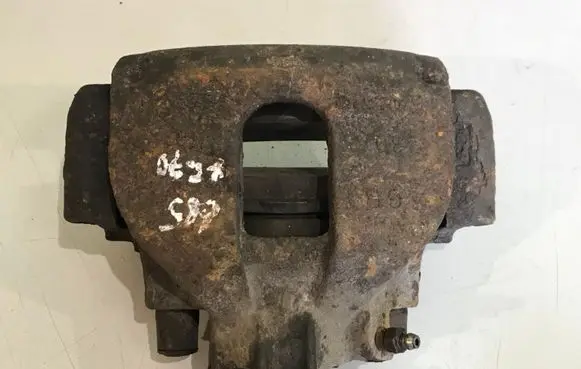Volvo XC70 Front brake caliper