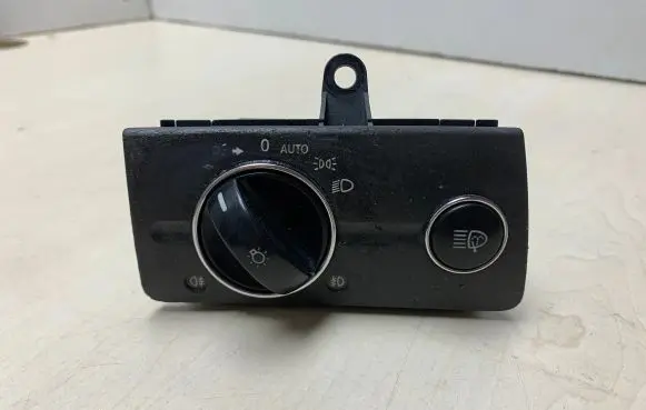 Mercedes-Benz E W211 Light switch 2115450104 04056000