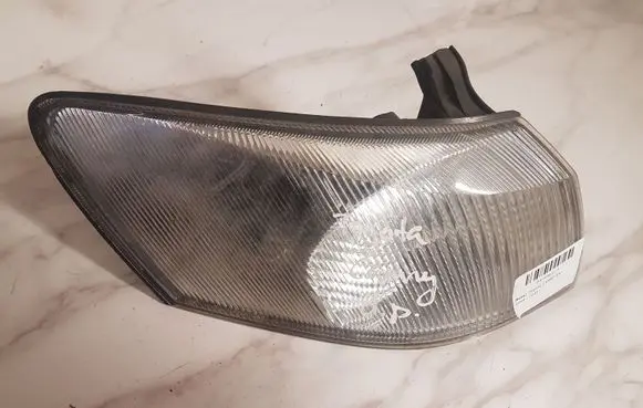 Toyota Camry Headlight/headlamp PY21W