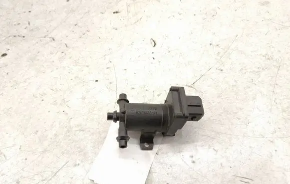 Mercedes-Benz E W210 Sensor A2028000178 2028000178