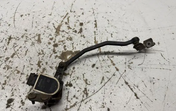 Volvo S80 Headlight/headlamp level sensor BL3KA