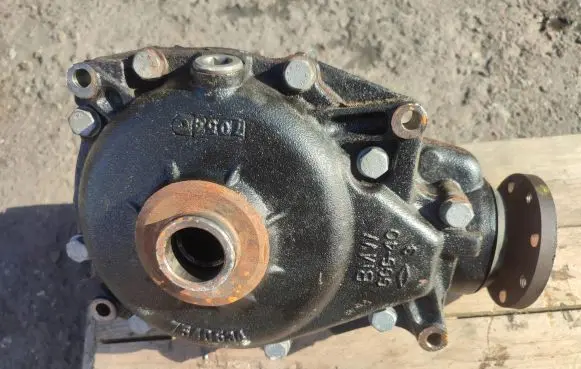BMW X3 E83 Front differential 7544477
