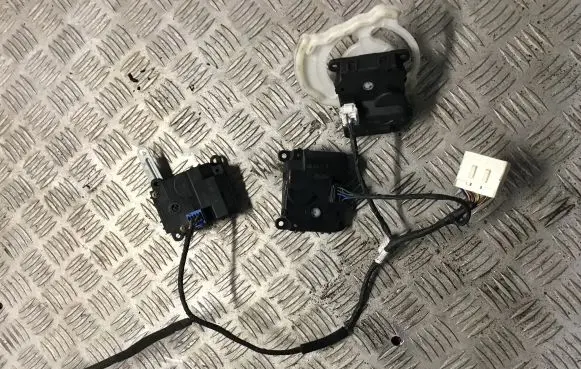 KIA Sportage Heater blower fan relay 
