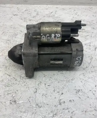 Mercedes-Benz C W204 Starter motor A0061514501