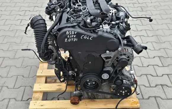 Audi A5 8T 8F Engine 130526CGL CGLC