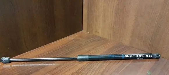 Audi Q7 4M Tailgate/trunk strut/damper 4M0827552A