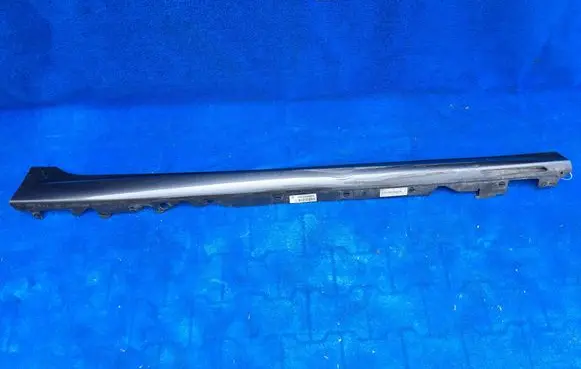 BMW 3 G20 G21 Sill/side skirt trim 8069382