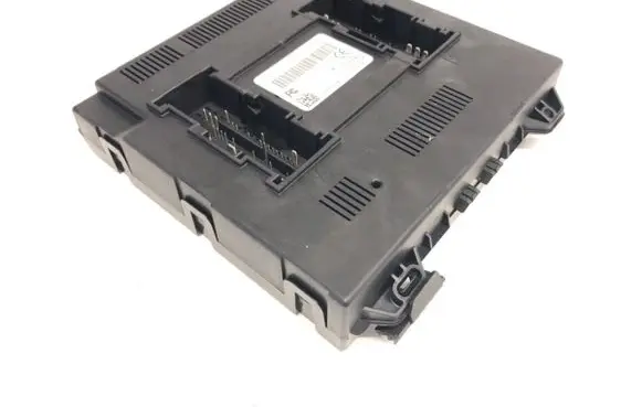 Skoda Fabia Mk1 (6Y) Other control units/modules 6R7937084C