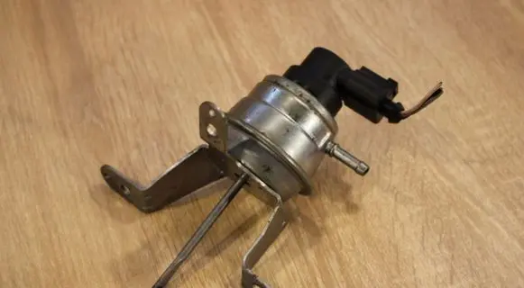 Opel Antara Intake manifold valve actuator/motor 