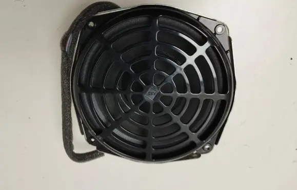 Audi A4 S4 B8 8K Subwoofer speaker SW6001