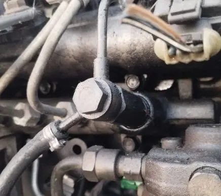 Opel Meriva A Fuel main line pipe 