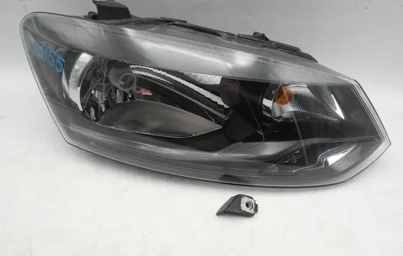 Volkswagen Polo V 6R Headlight/headlamp 6R1941016E 895032921