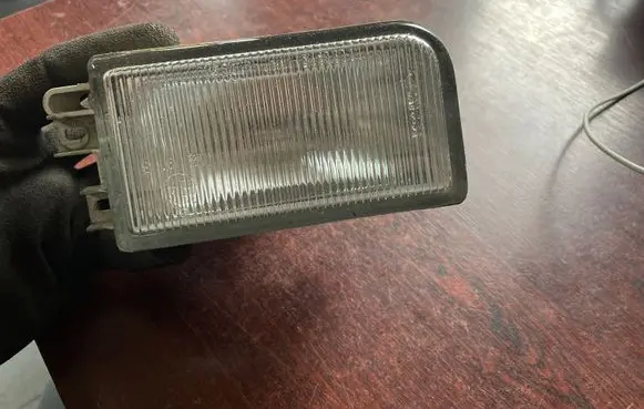 Volkswagen PASSAT B5 Front fog light 084412005L