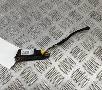 Mercedes-Benz SLK R170 Airbag deployment crash/impact sensor A0018200726