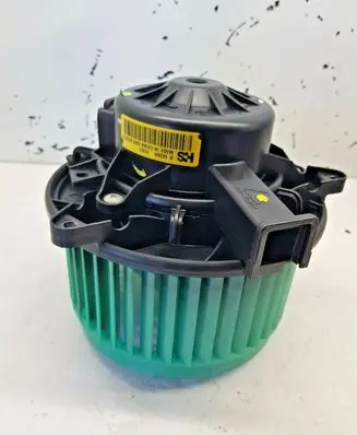Opel Insignia A Wiper motor 13227393 nr1972
